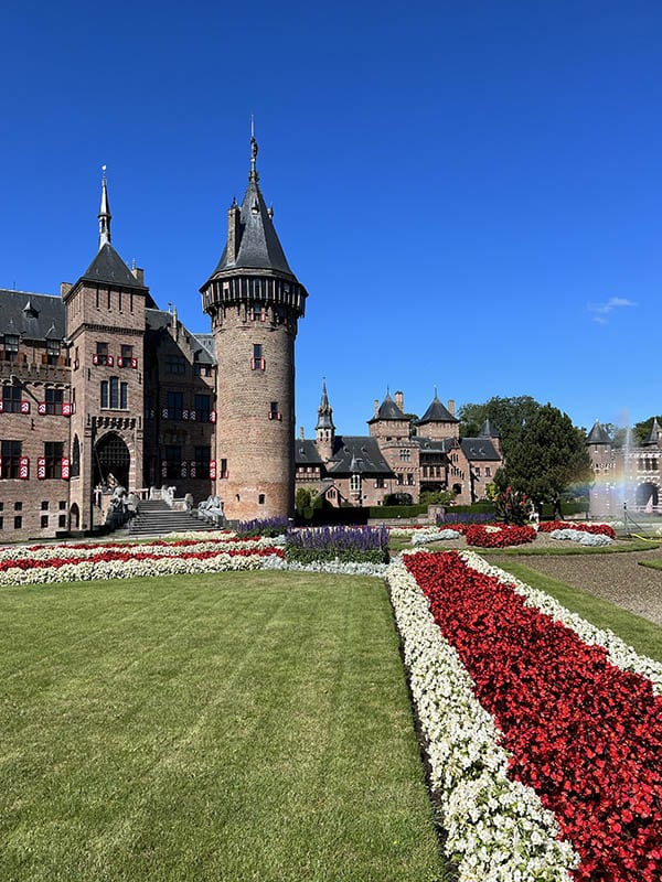 De tuin de Grote Cour bij het Kasteel de Haar, Utrecht