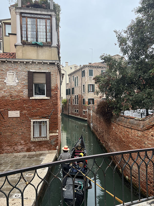 Venetie - gondels, kanalen en smalle straatjes